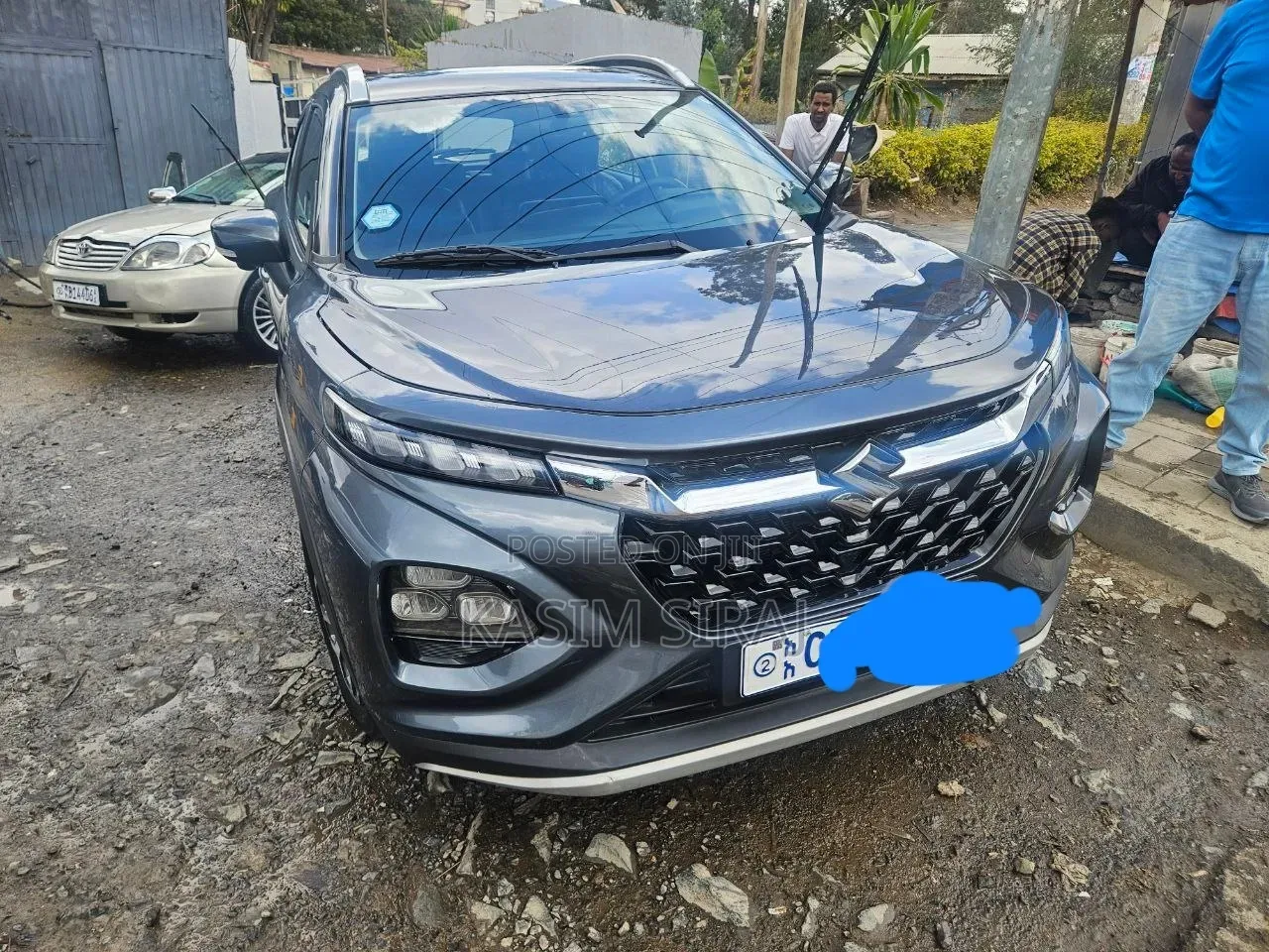 Suzuki Fronx 2025 Gray