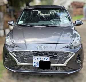 Hyundai I10 2022 Gray