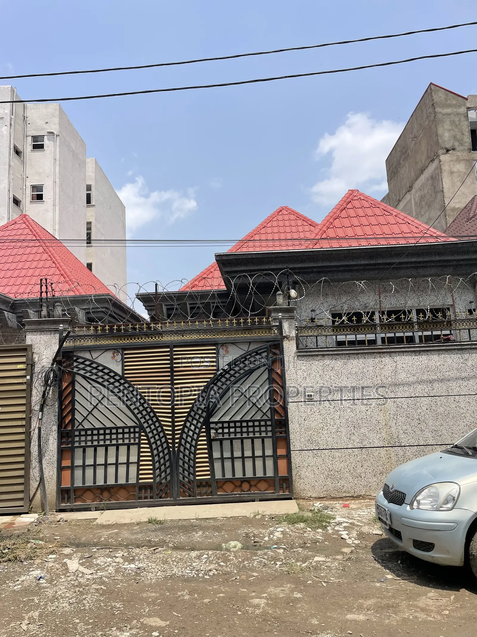 3bdrm Villa in Bole for sale