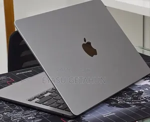 New Laptop Apple MacBook Air 2022 M2 16GB Apple M2 SSD 256GB