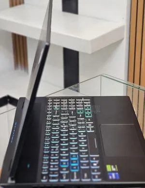 New Laptop Acer Predator Helios 300 16GB Intel Core i9 SSD 1T