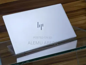 New Laptop HP Envy 14 8GB Intel Core i5 SSD 256GB