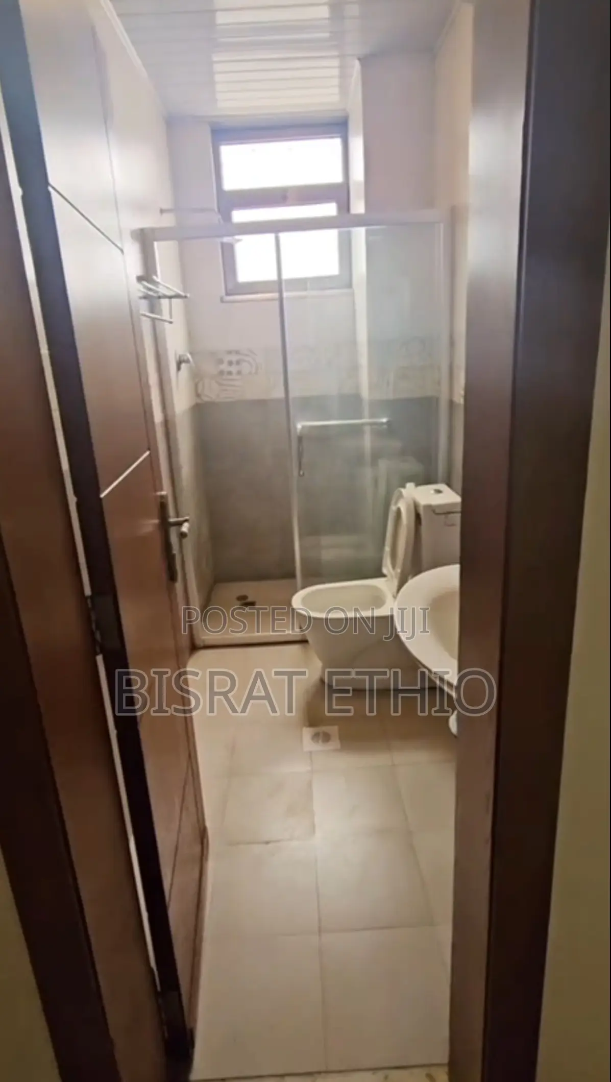 3bdrm Apartment in Wolo Sefer, Bole for sale