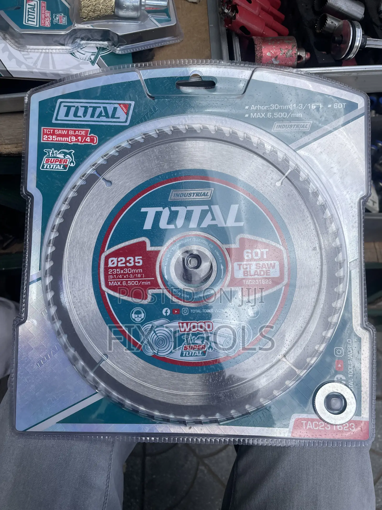 Total Circular Saw Blade 235/60 Teeth