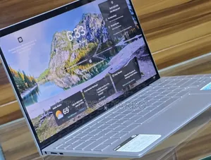 New Laptop HP Envy 14 8GB Intel Core i5 SSD 256GB
