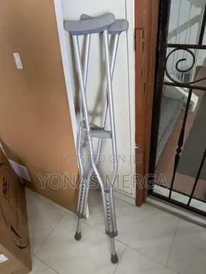 Bilateral Crutches脖喆axillary Crutches覧脊trustworthy Powerful Mobility