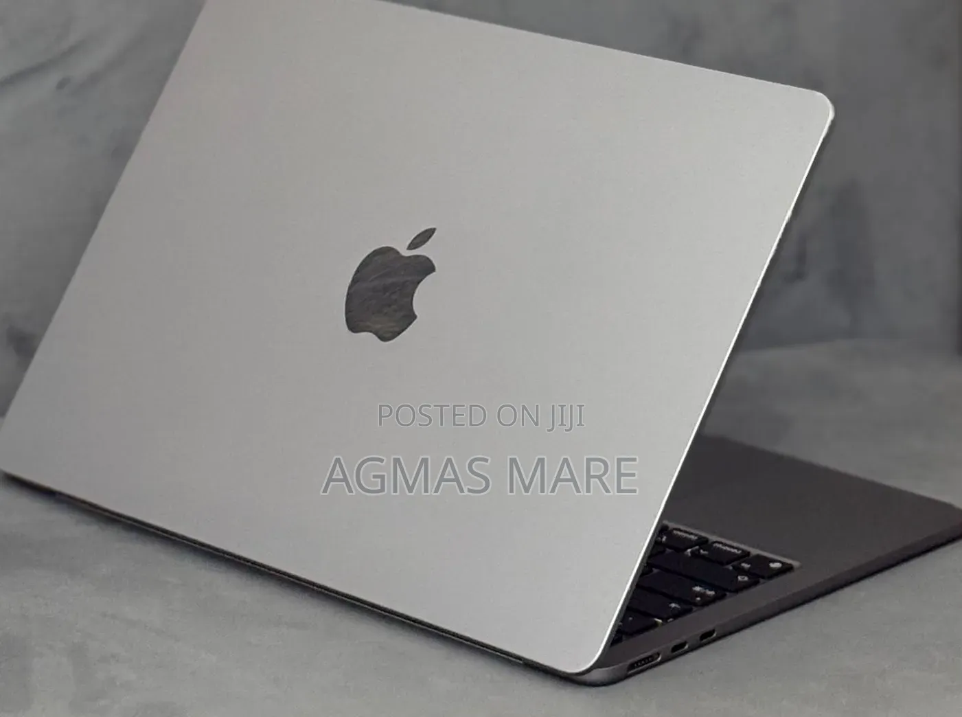 New Laptop Apple MacBook Air 2022 M2 8GB Apple M2 SSD 256GB