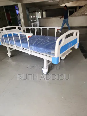 Manual Sickbed Multi-Functional Medical Bed Elderly Patient
Hospital