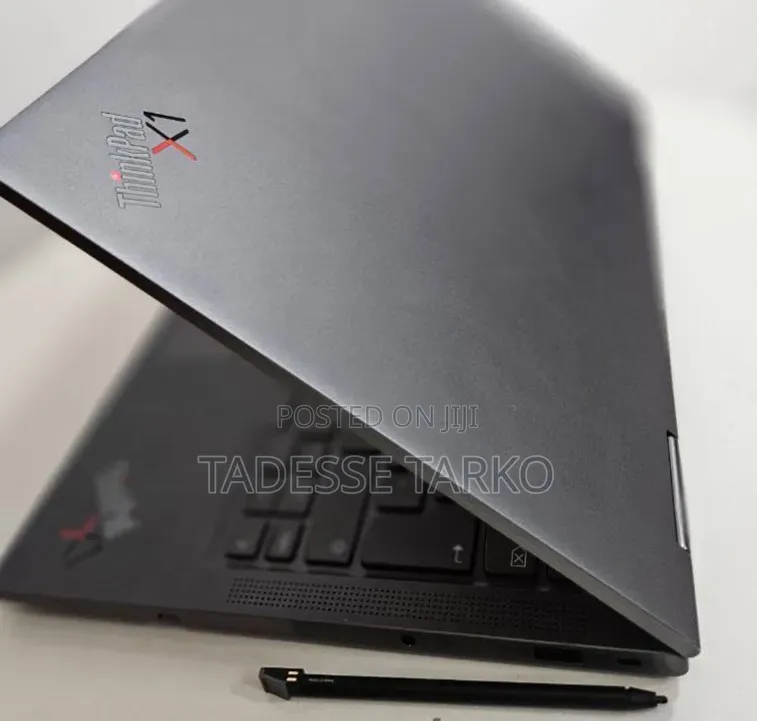 New Laptop Lenovo ThinkPad X1 Yoga 16GB Intel Core i7 SSD 512GB