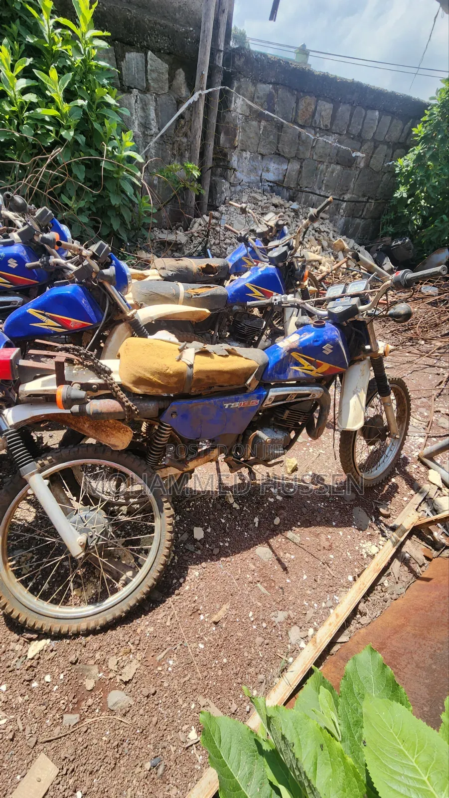 Suzuki 1996 Blue
