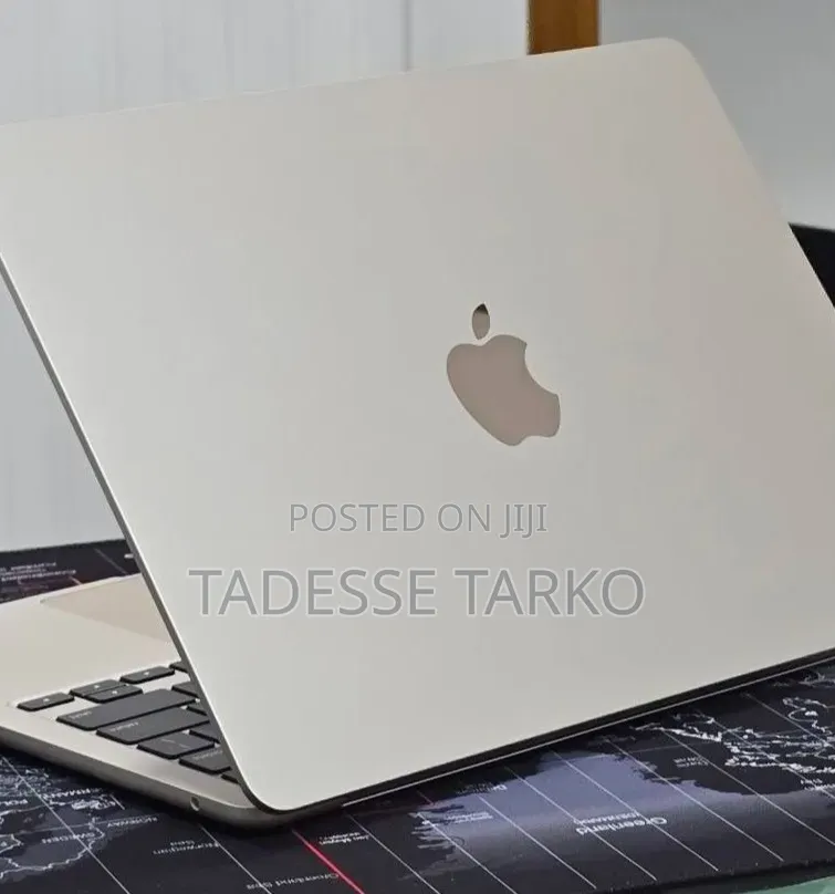 New Laptop Apple MacBook Air 2022 M2 16GB Apple M2 SSD 256GB