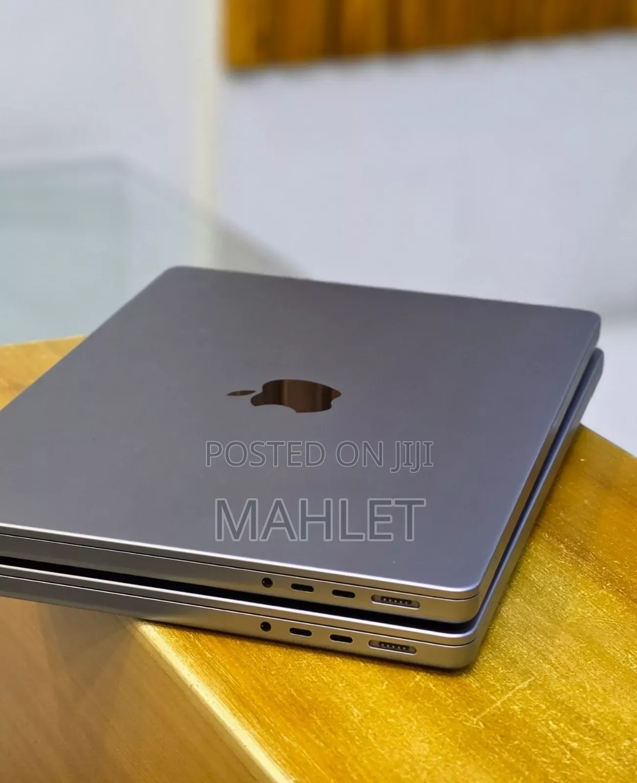New Laptop Apple MacBook Pro 2021 M1 32GB Intel Core i9 SSD 512GB