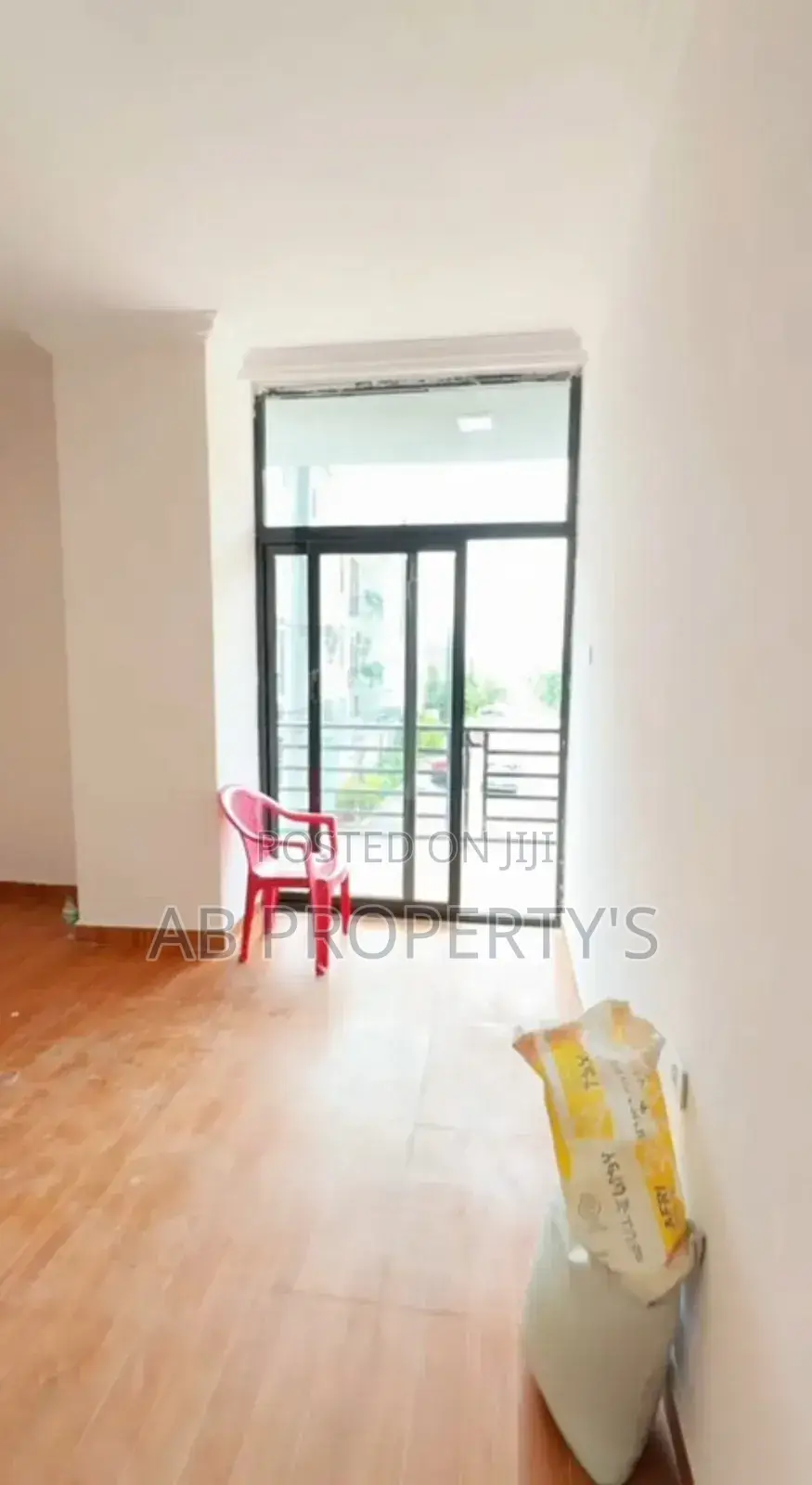Furnished 3bdrm Apartment in ለቡ ሙዚቃ ሰፈር, Nifas Silk-Lafto for sale