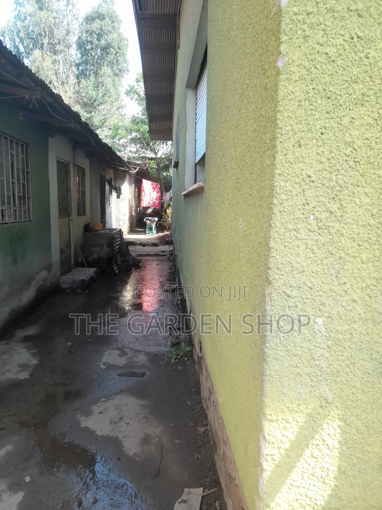 3bdrm House in Nifas Silk-Lafto for sale