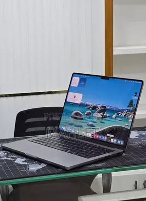New Laptop Apple MacBook Pro 2021 M1 32GB Intel Core i9 SSD 512GB