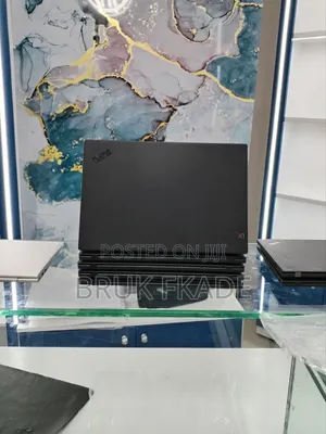 New Laptop Lenovo ThinkPad X1 Carbon 8GB Intel Core i5 SSD 512GB