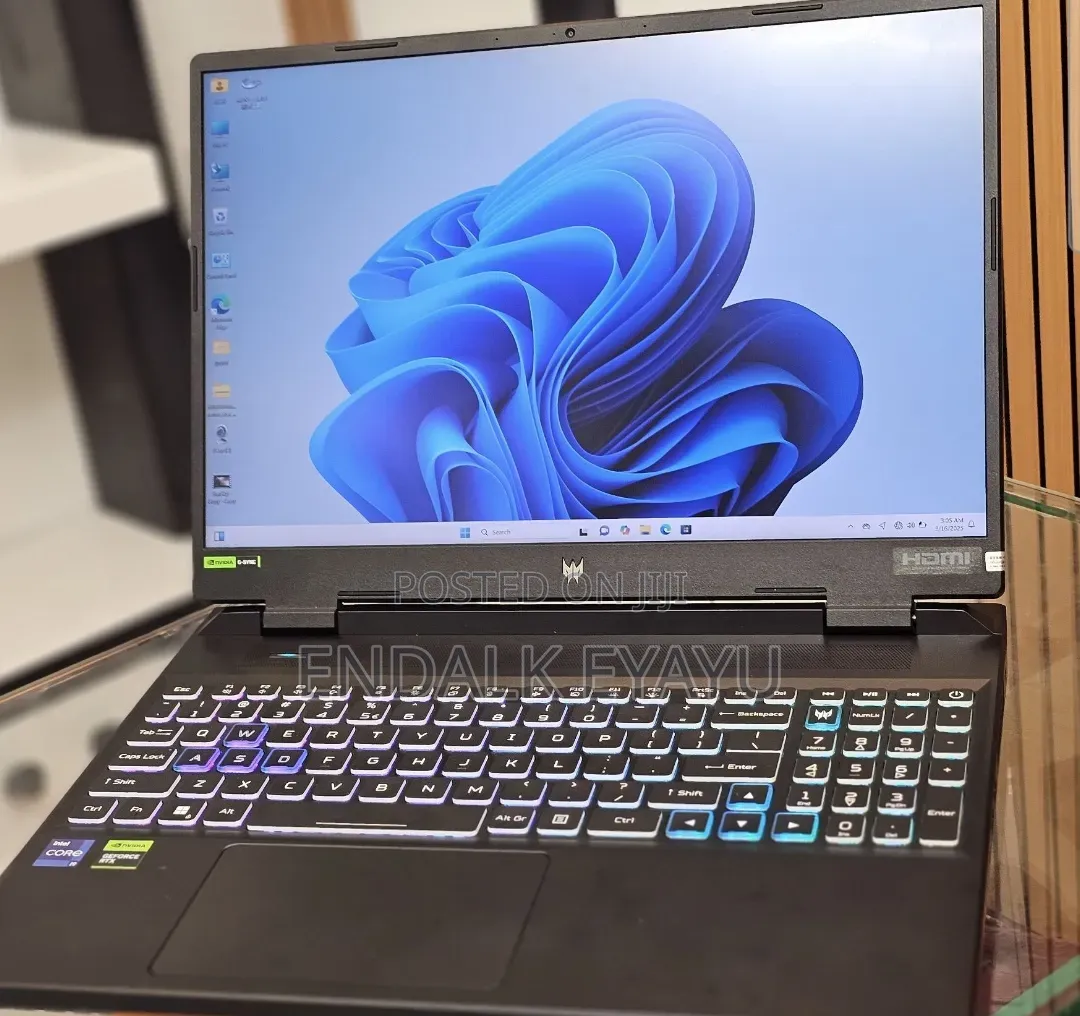 New Laptop Acer Predator Helios 300 16GB Intel Core i9 SSD 1T