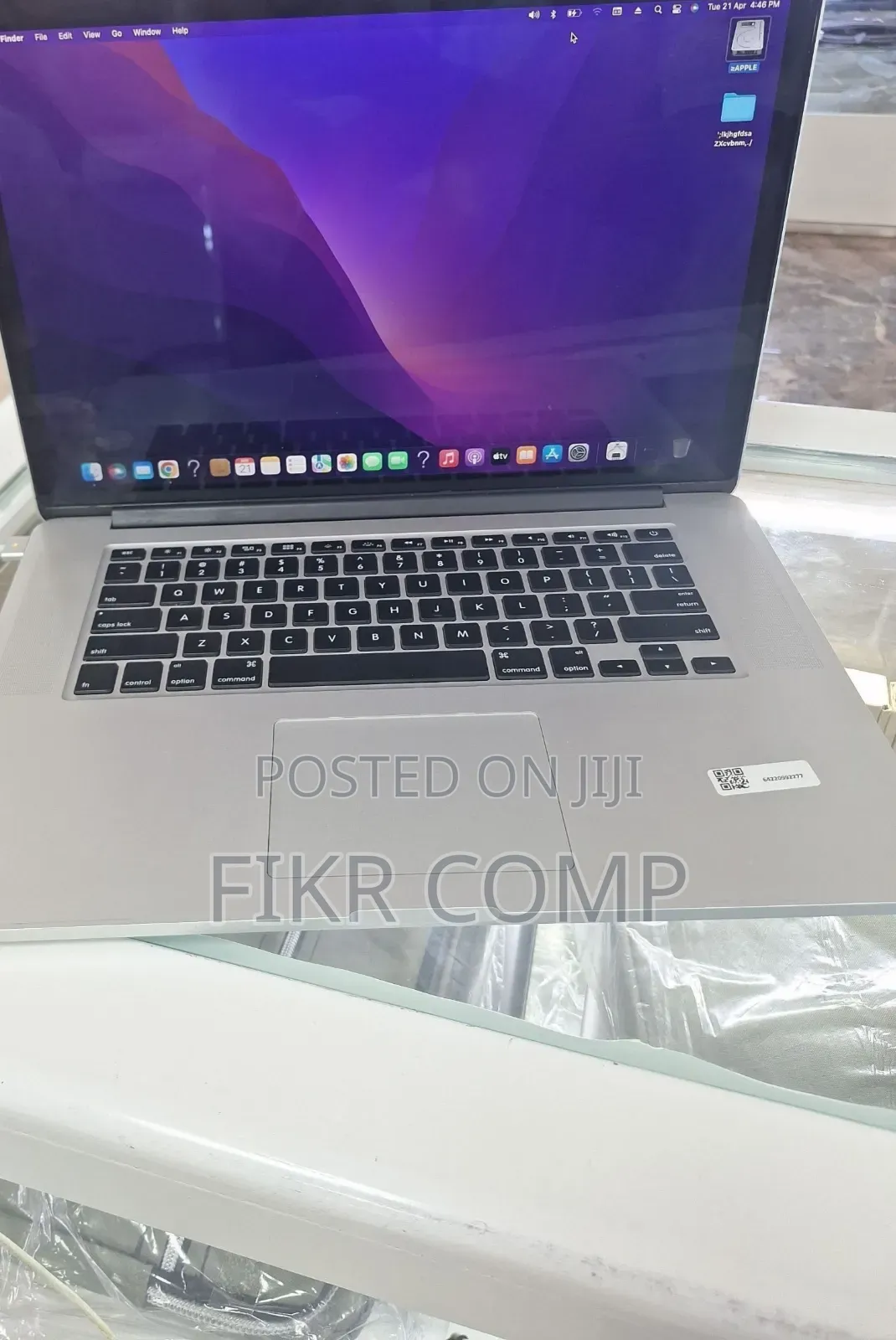 New Laptop Apple MacBook Pro 2015 16GB Intel Core i7 SSD 256GB