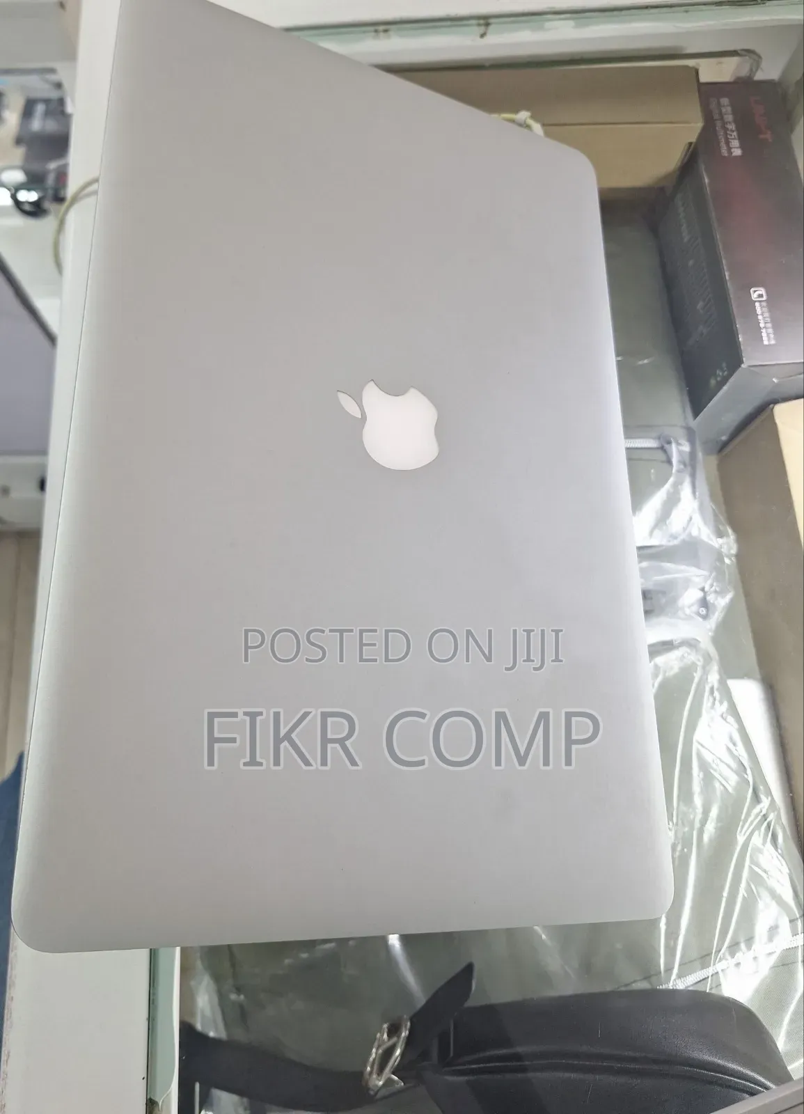 New Laptop Apple MacBook Pro 2015 16GB Intel Core i7 SSD 256GB