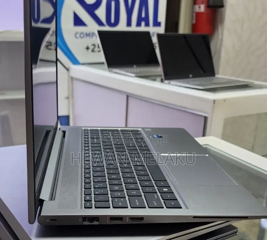 New Laptop HP ZBook 15 16GB Intel Core i7 SSD 512GB