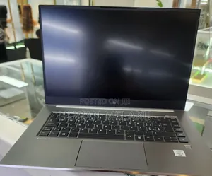 New Laptop HP ZBook 15 32GB Intel Core i9 SSD 512GB
