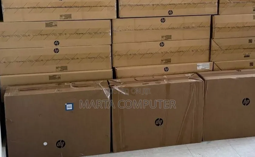 New HP 200 G4 22 All-in-One 16GB Intel Core i7 SSD 512GB