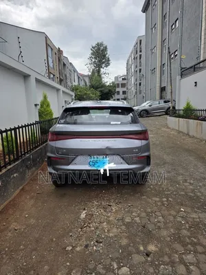 BYD E2 43 kWh 94 hp FWD 2024 Blue