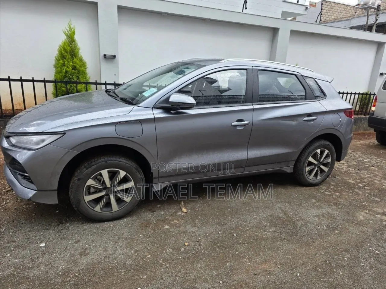 BYD E2 43 kWh 94 hp FWD 2024 Blue