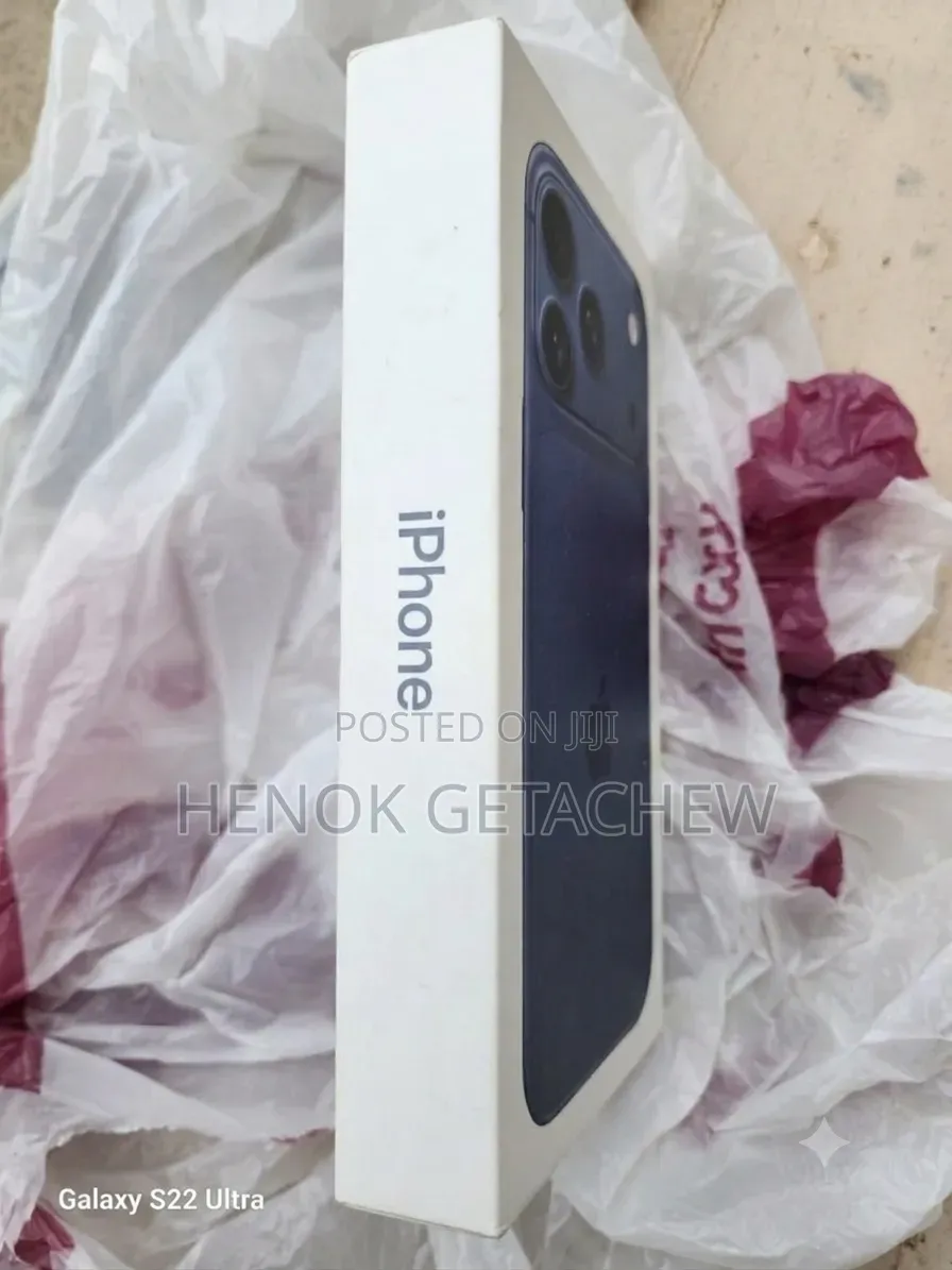 New Apple iPhone 17 Pro Max 256 GB Blue