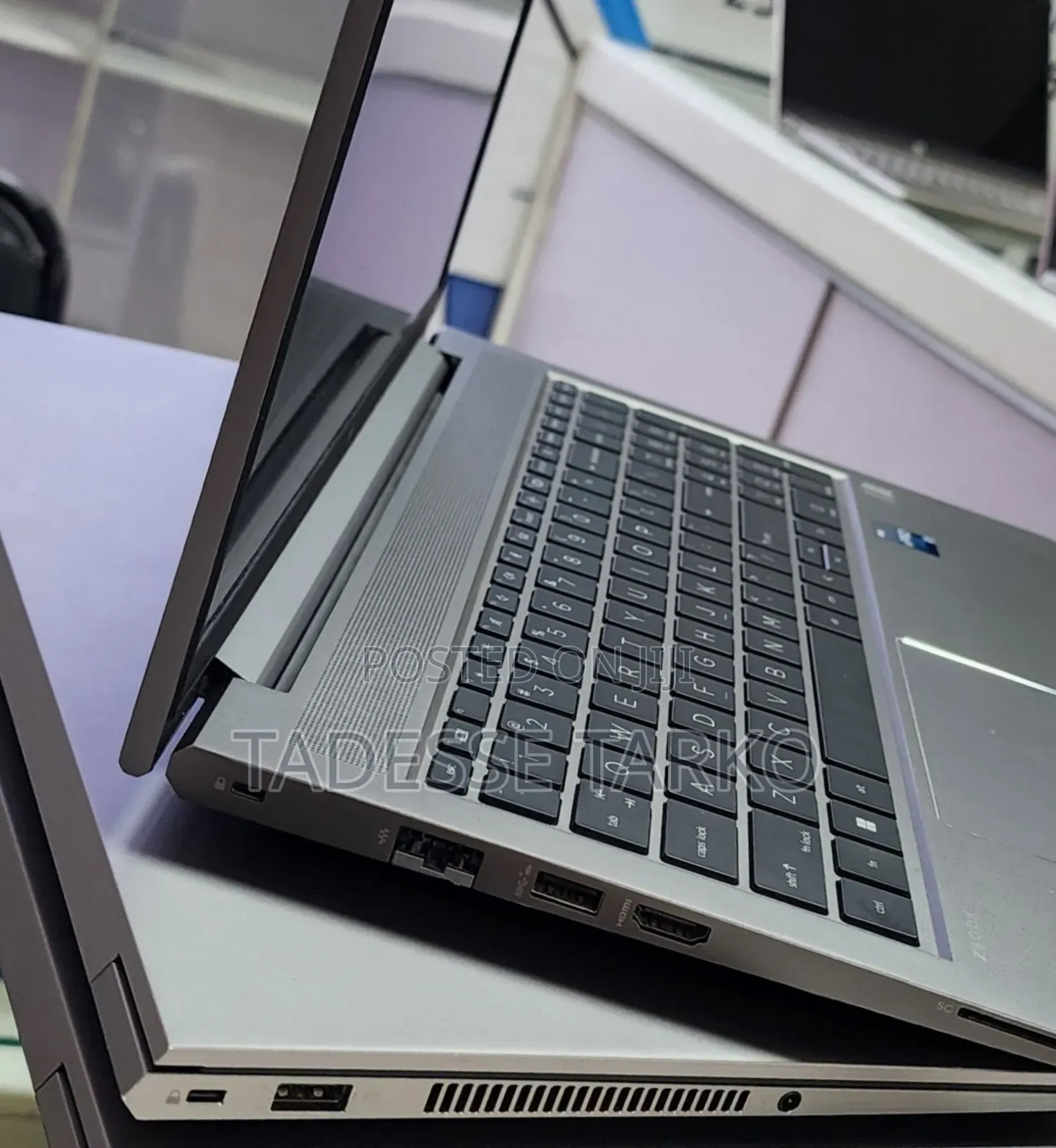 New Laptop HP ZBook 15 32GB Intel Core i9 SSD 512GB