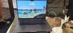 New Laptop Apple MacBook Pro 2021 M1 16GB Apple M1 Pro SSD 512GB