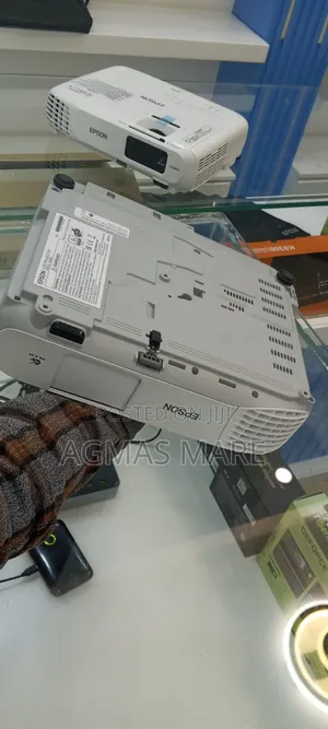Epson Projector Model Name: Eb-X39 Hardware Interface: