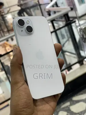 Apple iPhone 15 128 GB Silver