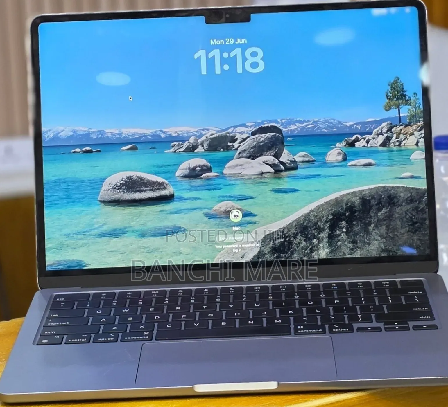 New Laptop Apple MacBook Air 2022 M2 8GB Apple M2 SSD 256GB