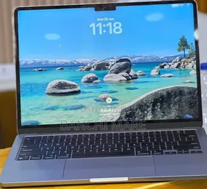 New Laptop Apple MacBook Air 2022 M2 8GB Apple M2 SSD 256GB