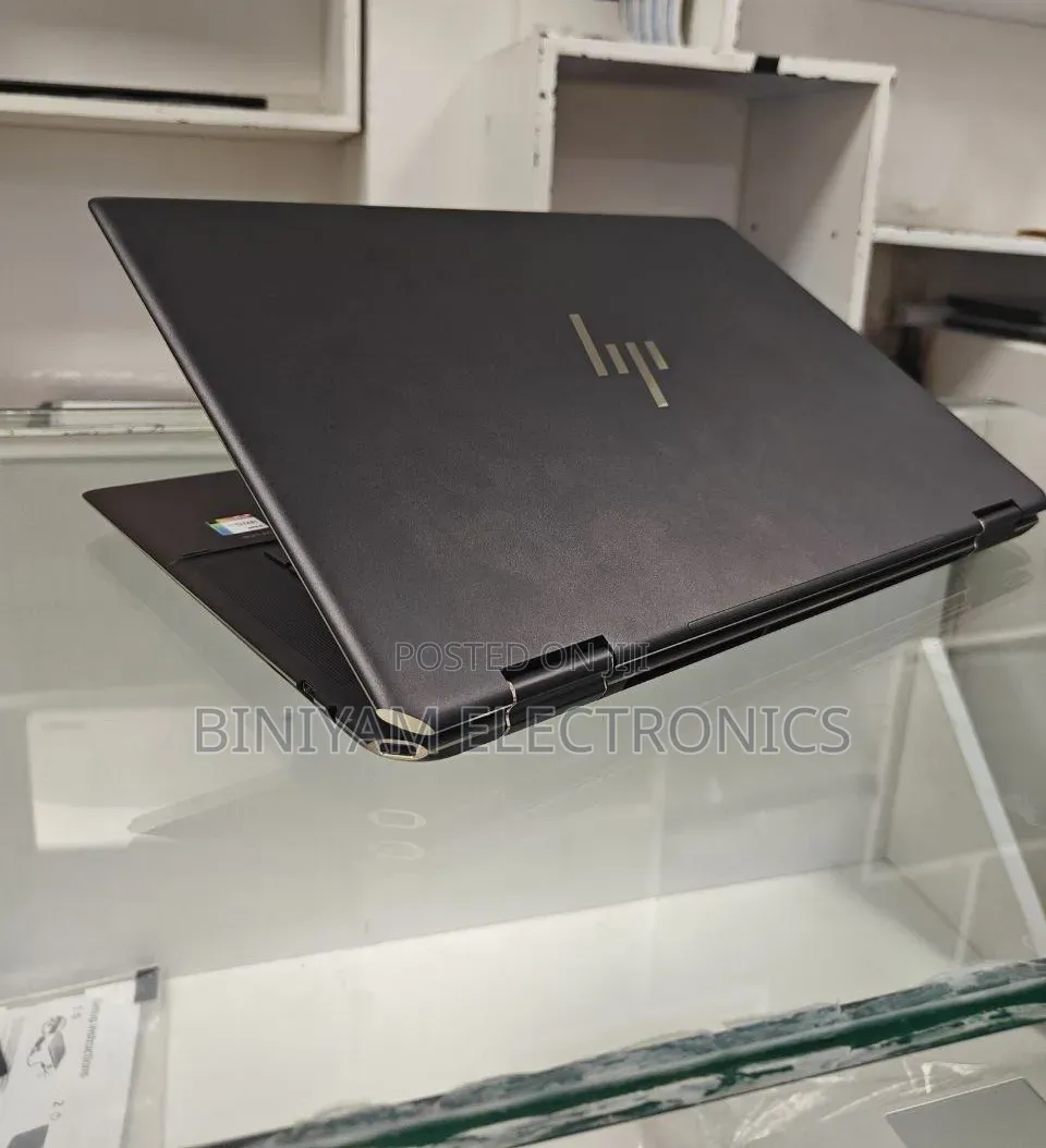 New Laptop HP Spectre 14 16GB Intel Core i7 SSD 512GB