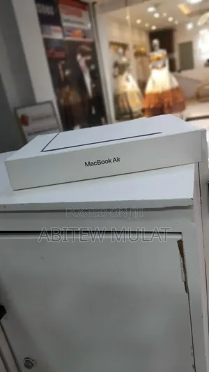 New Laptop Apple MacBook Air 2026 M5 16GB Apple M5 SSD 512GB