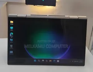 New Laptop HP Envy x360 8GB Intel Core i7 SSD 512GB
