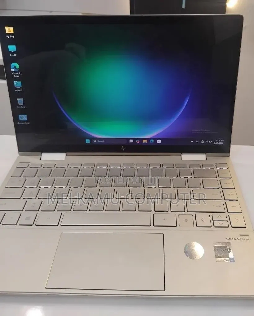 New Laptop HP Envy x360 8GB Intel Core i7 SSD 512GB