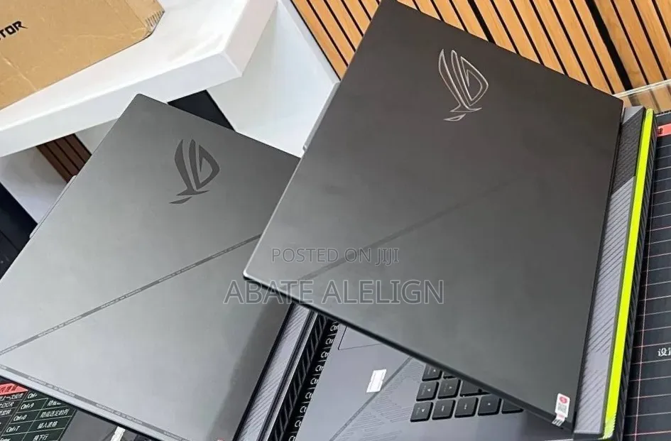 New Laptop Asus ROG Strix G15 16GB Intel Core i9 SSD 1T