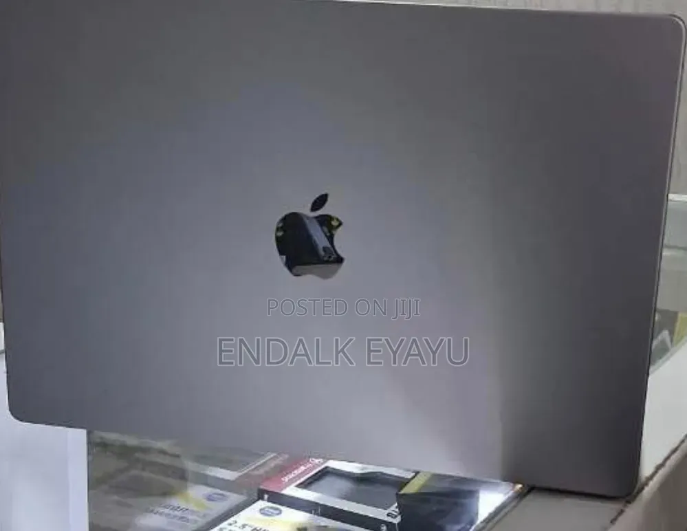 New Laptop Apple MacBook Pro 2021 M1 Max 32GB Apple M1 Max SSD 1T