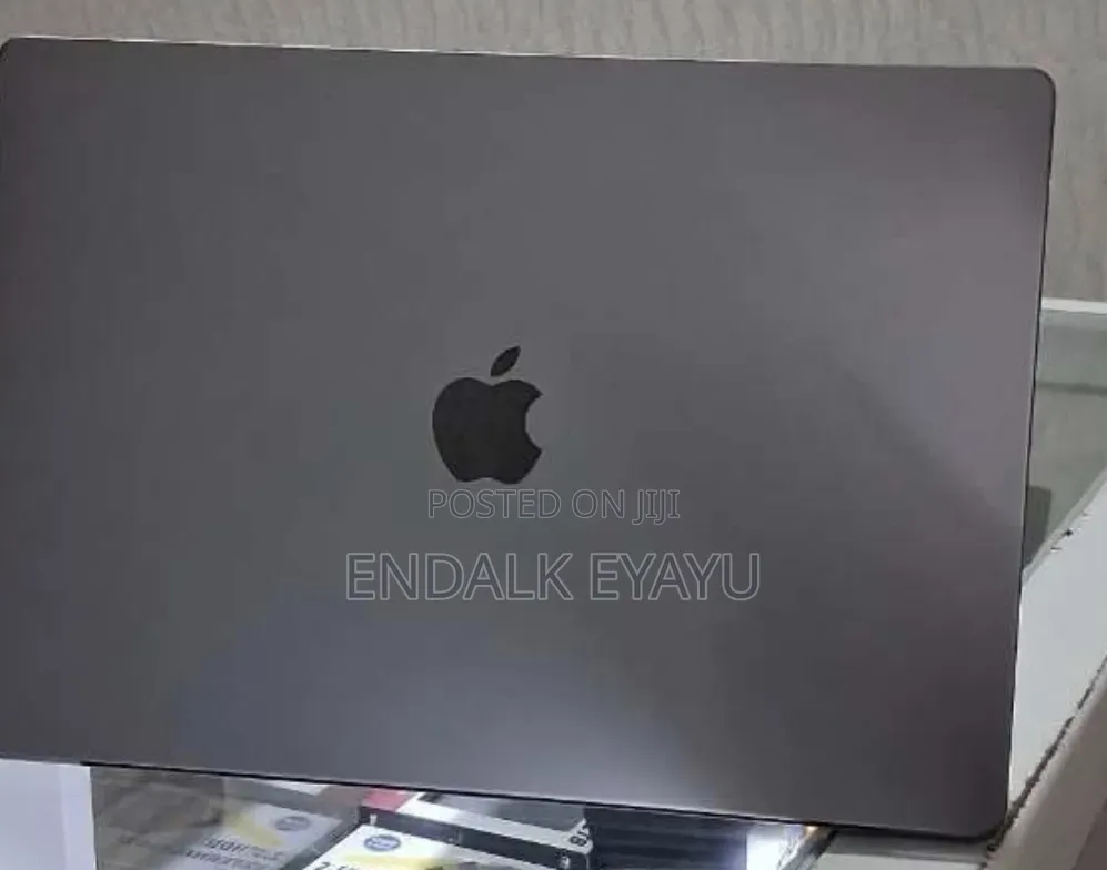 New Laptop Apple MacBook Pro 2021 M1 Max 32GB Apple M1 Max SSD 1T