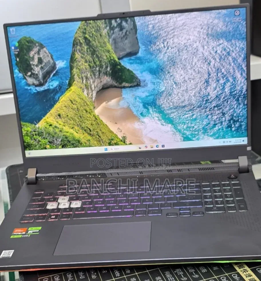 New Laptop Asus ROG Strix G17 16GB AMD Ryzen 9 SSD 1T