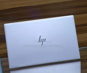 New Laptop HP Envy 14 8GB Intel Core i5 SSD 256GB