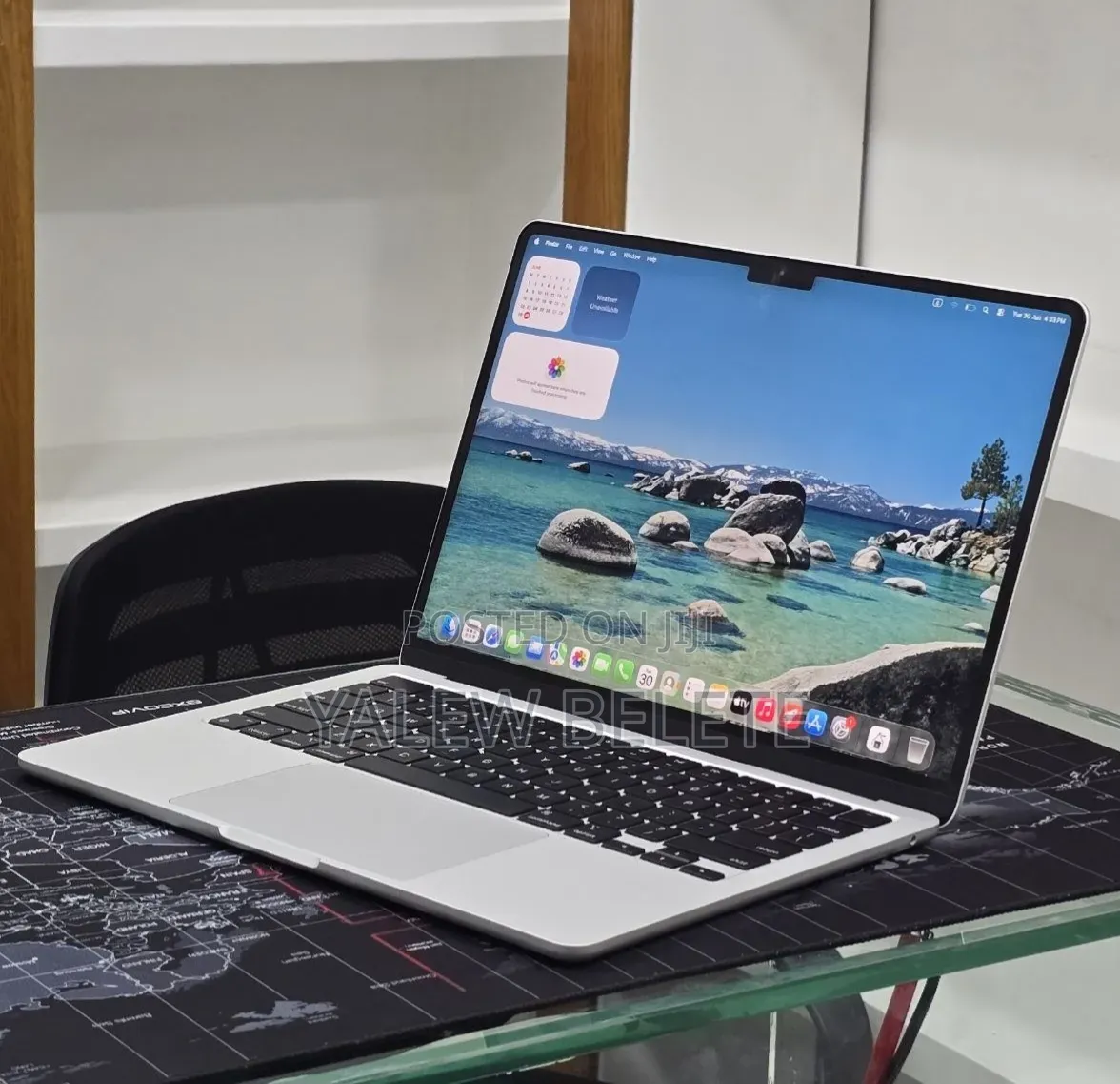 New Laptop Apple MacBook Air 2024 M3 16GB Apple M3 SSD 256GB
