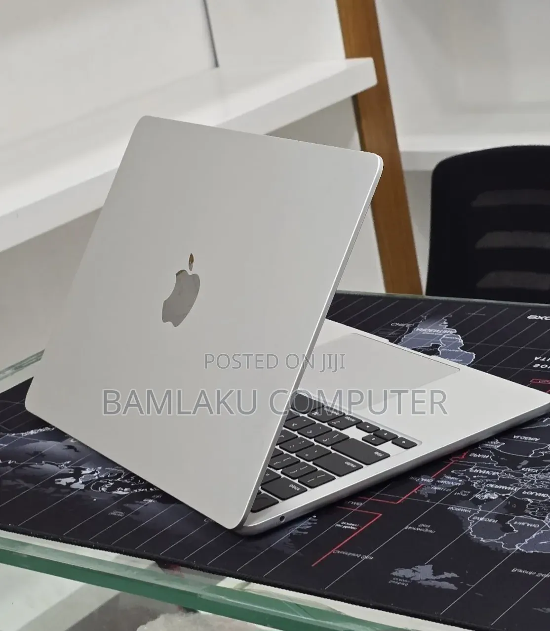 New Laptop Apple MacBook Air 2024 M3 16GB Apple M3 SSD 256GB