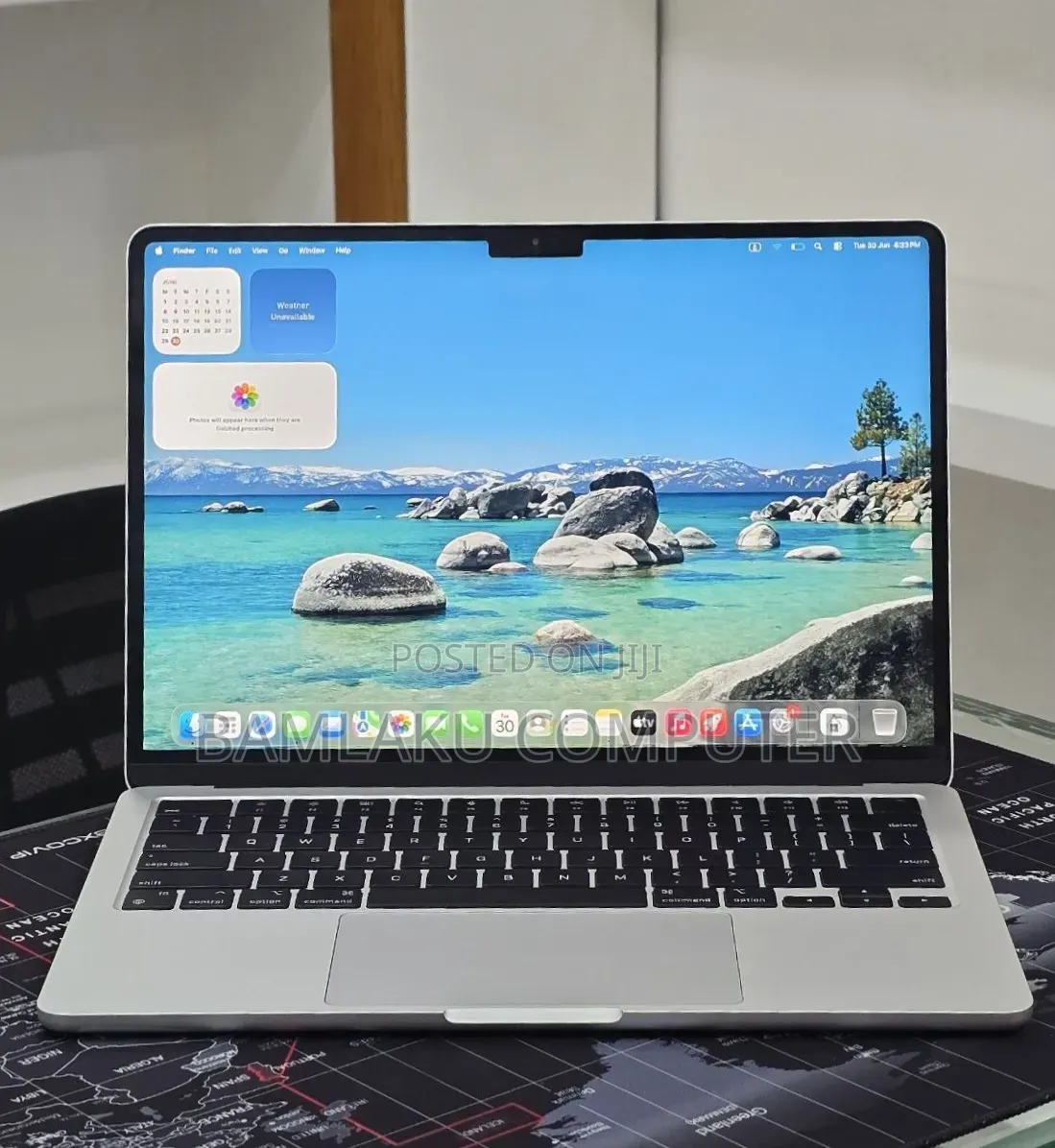 New Laptop Apple MacBook Air 2024 M3 16GB Apple M3 SSD 256GB
