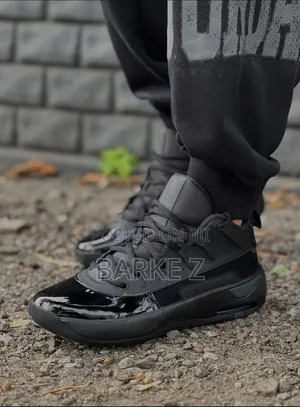 Jordan Max Aura 7 Sneakers