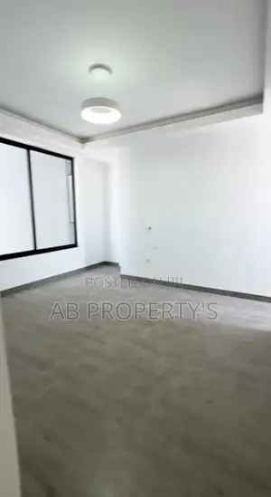 Furnished 3bdrm Apartment in ጃክሮስ መብራት, Yeka for sale