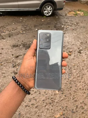 New Samsung Galaxy S20 Ultra 5G 256 GB Silver